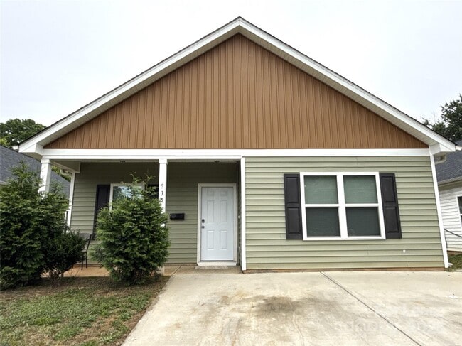 property at 635 Northway Dr