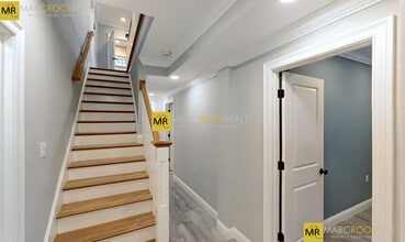 19 Westbourne Ter, Unit Westbourne Ter in Brookline, MA - Building Photo - Building Photo