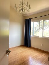 8755 Caminito Sueno in San Diego, CA - Building Photo - Building Photo