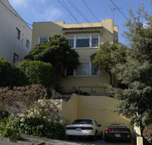 609 Brooklyn Ave in Oakland, CA - Building Photo
