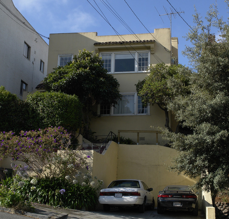 609 Brooklyn Ave in Oakland, CA - Foto de edificio