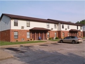 Shoals Manor Apartments