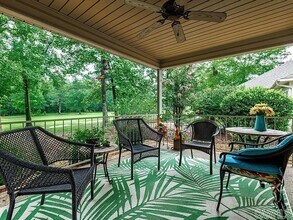 18 Hendaye Ln in Hot Springs Village, AR - Building Photo - Building Photo