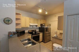 8908 Legacy Ct-Unit -Unit 303 in Kissimmee, FL - Building Photo - Building Photo