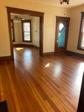 25 W 4th St in Waynesboro, PA - Building Photo - Building Photo