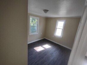 14644 Kellogg School Rd in Hickory Corners, MI - Building Photo - Building Photo