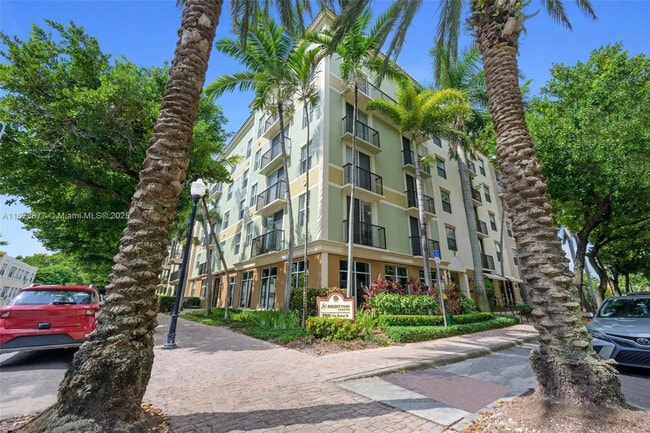 property at 1900 Van Buren St