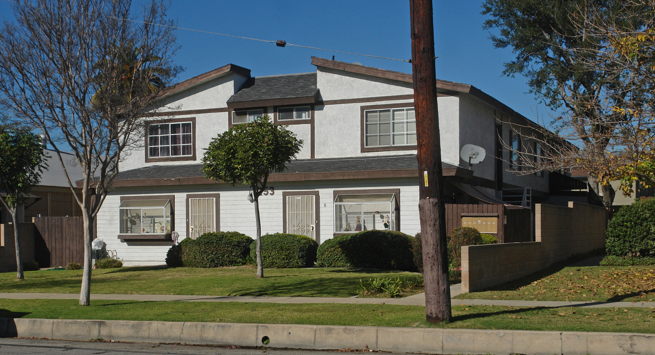 253 W Puente St in Covina, CA - Building Photo