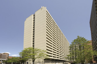 Centretown Place in Ottawa, ON - Building Photo - Building Photo