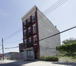 175 Degraw St in Brooklyn, NY - Building Photo - Building Photo