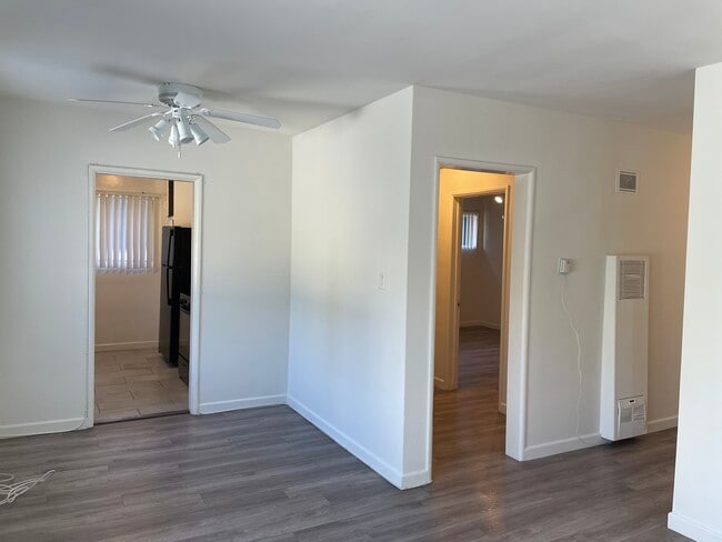 Westwood Plaza Apartments in Los Angeles, CA - Building Photo - Building Photo