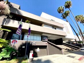 Bronson Towers in Los Angeles, CA - Building Photo - Building Photo