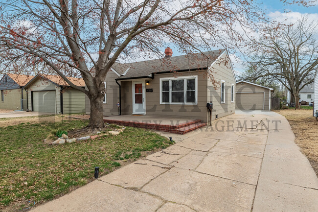 1515 W Arizona Ave in Wichita, KS - Building Photo - Building Photo