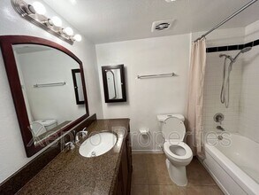 550 El Cielo Rd in Palm Springs, CA - Building Photo - Building Photo