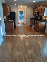 1040 Charlie Daniels Pkwy in Mount Juliet, TN - Building Photo - Building Photo