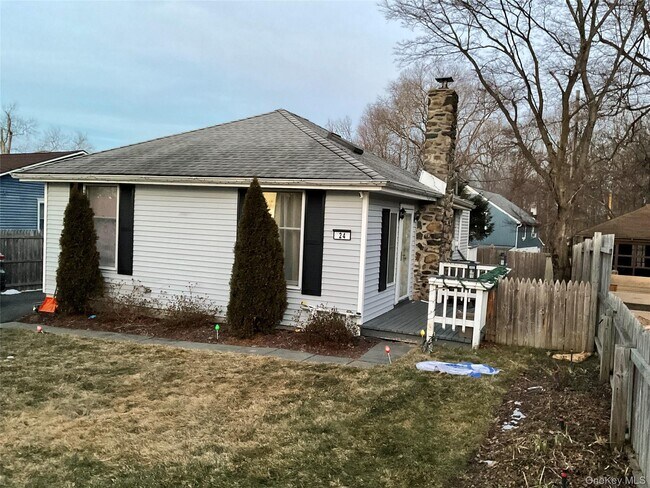 property at 24 Cooledge Dr