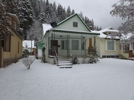 120 Bank St in Wallace, ID - Building Photo