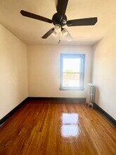 2152 N Kildare Ave in Chicago, IL - Building Photo - Building Photo