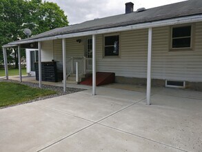 2504 Levans Rd in Coplay, PA - Building Photo - Building Photo