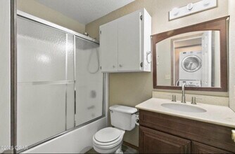 6496 Racine St in Neosho, MO - Foto de edificio - Building Photo