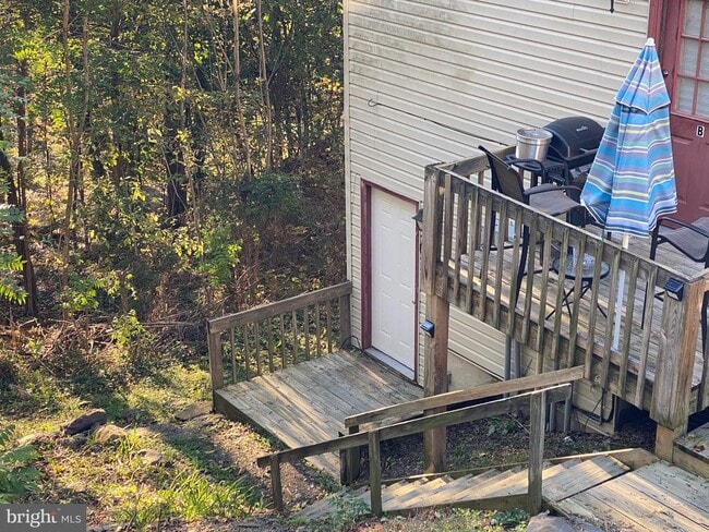 30 Westridge Dr in Berkeley Springs, WV - Building Photo - Building Photo