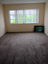 1501 NW 43rd Ave in Lauderhill, FL - Building Photo - Building Photo