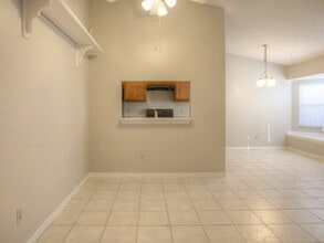 9324 Pavillion Dr in Orlando, FL - Building Photo - Building Photo