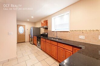 1532 Christian St in Philadelphia, PA - Building Photo - Building Photo