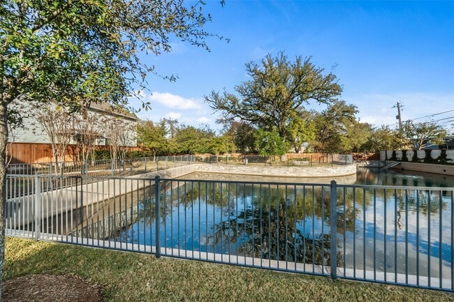 708 Ivory Manor Dr in Houston, TX - Building Photo - Building Photo