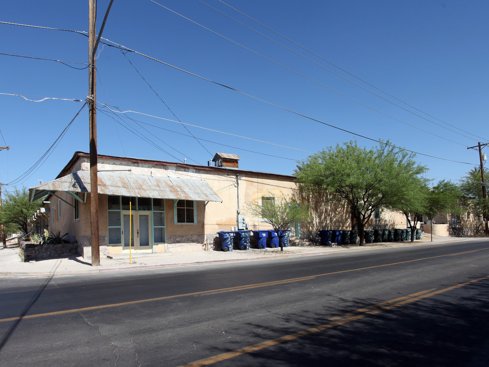 621 South Main Avenue Apartments in Tucson, AZ - Building Photo