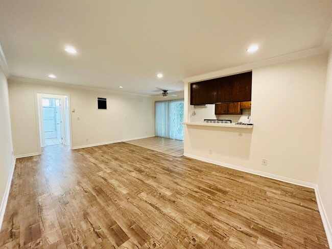 property at 3343 Bagley Ave