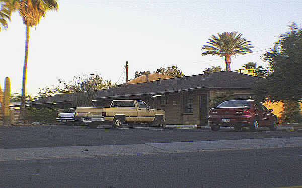 Desert Villas in Phoenix, AZ - Building Photo