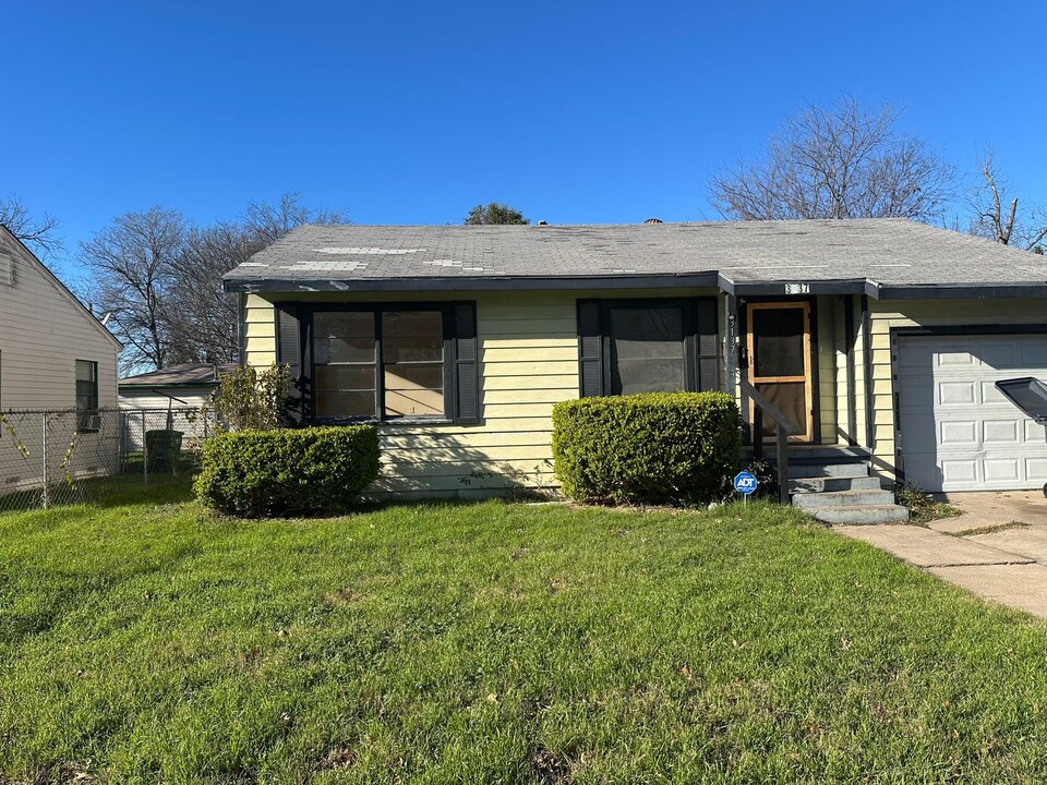 3137 Wenz Ave in Waco, TX - Building Photo