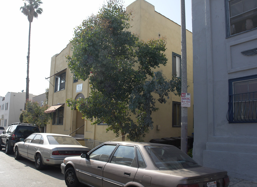 Casa Nella Citta in Los Angeles, CA - Building Photo