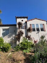 10540 Draper Ave in Los Angeles, CA - Building Photo