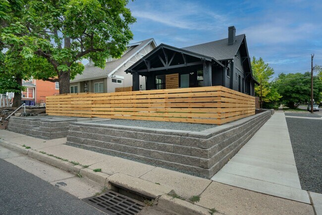 1083 Colorado Blvd in Denver, CO - Building Photo - Building Photo