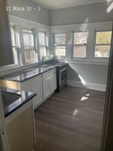 31 Main St in Monsey, NY - Building Photo - Building Photo