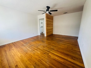 1005 N Jackson St in San Angelo, TX - Building Photo - Building Photo