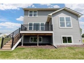1811 Fallbrooke Dr in Hastings, MN - Building Photo - Building Photo