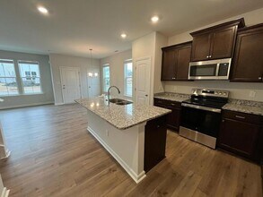 183 Chesapeake Cmns St in Garner, NC - Building Photo - Building Photo