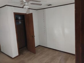 107 South St, Unit 2 in Bells, TX - Building Photo - Building Photo