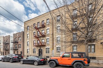 2374 29th St in Long Island City, NY - Building Photo - Building Photo