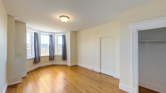 8 Garrison St, Unit 609 in Boston, MA - Building Photo - Building Photo