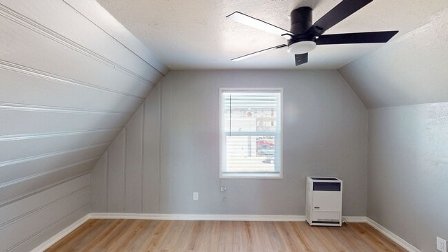 3619-3619 San Leandro St in Oakland, CA - Building Photo - Building Photo