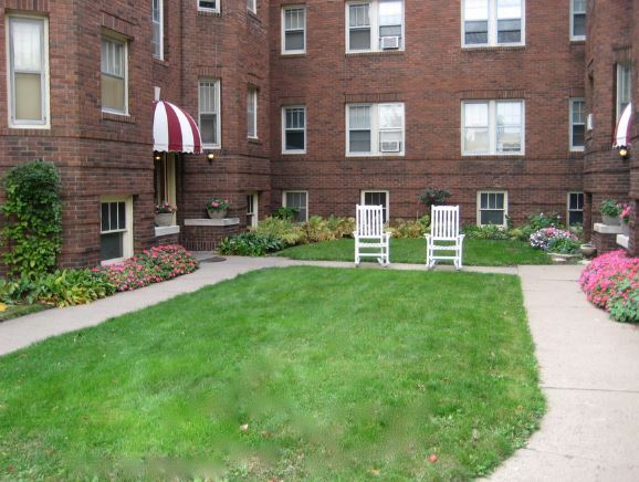 St. Clair Court Apartments in St. Paul, MN - Foto de edificio