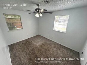 1608 Cynthia Dr in Midwest City, OK - Building Photo - Building Photo
