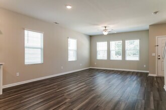 321 Stone Arbor Wy in Wendell, NC - Building Photo - Building Photo