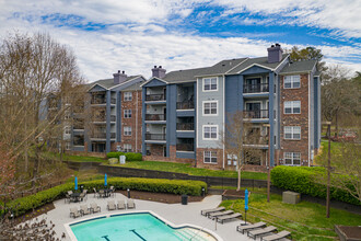 Wilde Lake Apartments in Henrico, VA - Foto de edificio - Building Photo