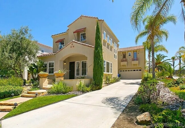 13937 Kerry Ln in San Diego, CA - Building Photo - Building Photo