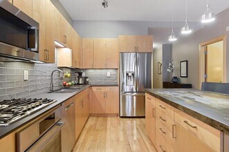 401 N 2nd St in Minneapolis, MN - Building Photo - Building Photo